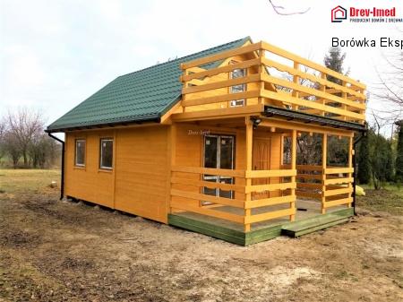 Dom drewniany Borówka Ekspozycja  pow: 35 m2 przy podstawie + taras zadaszony 12,50 m2